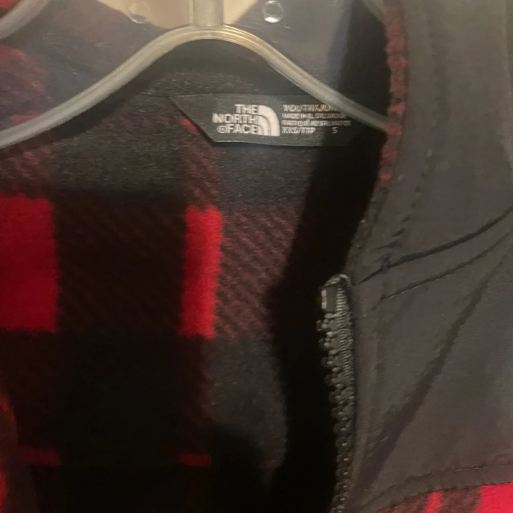 North Face kids Plaid Fleece Hoodie size 5 NWT - Picture 6 of 9